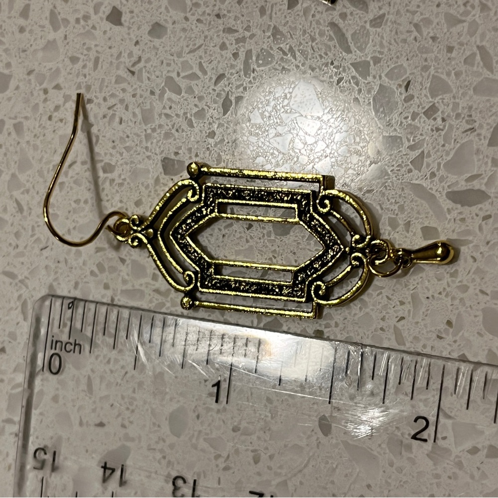 Vintage Bohemian Style dangle Earrings - Picture 7 of 9